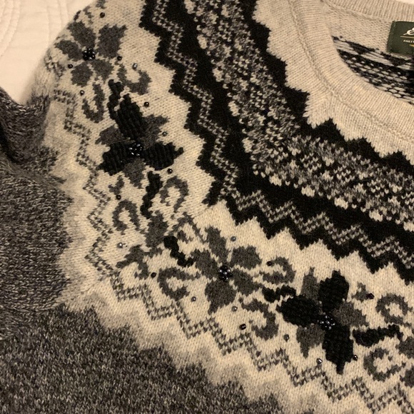 Eddie Bauers Women’s Crew-Neck Lambswool Long Sleeve Cardigan Cottage Core SZ L - Picture 5 of 12